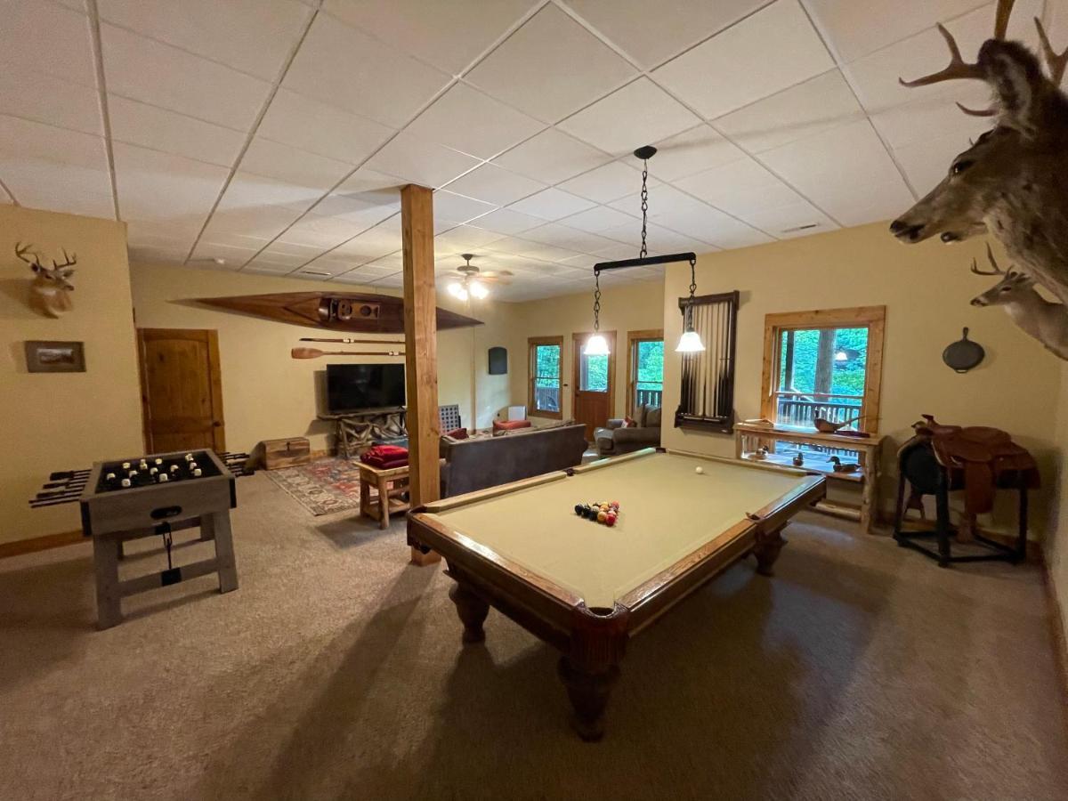 היאוואסי Cozy Creekfront Family Cabin-Pet Friendly -Gamerm-Hot Tub מראה חיצוני תמונה
