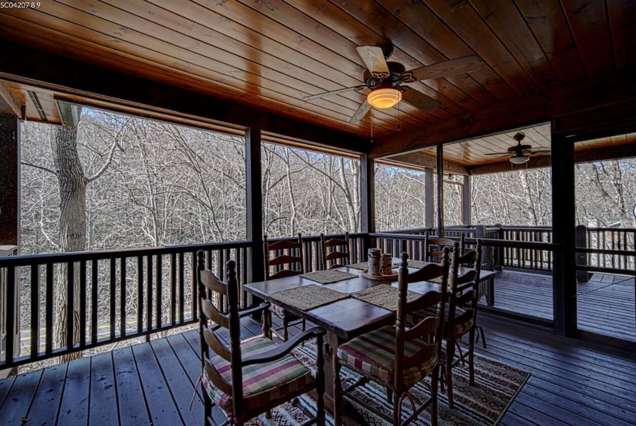 היאוואסי Cozy Creekfront Family Cabin-Pet Friendly -Gamerm-Hot Tub מראה חיצוני תמונה