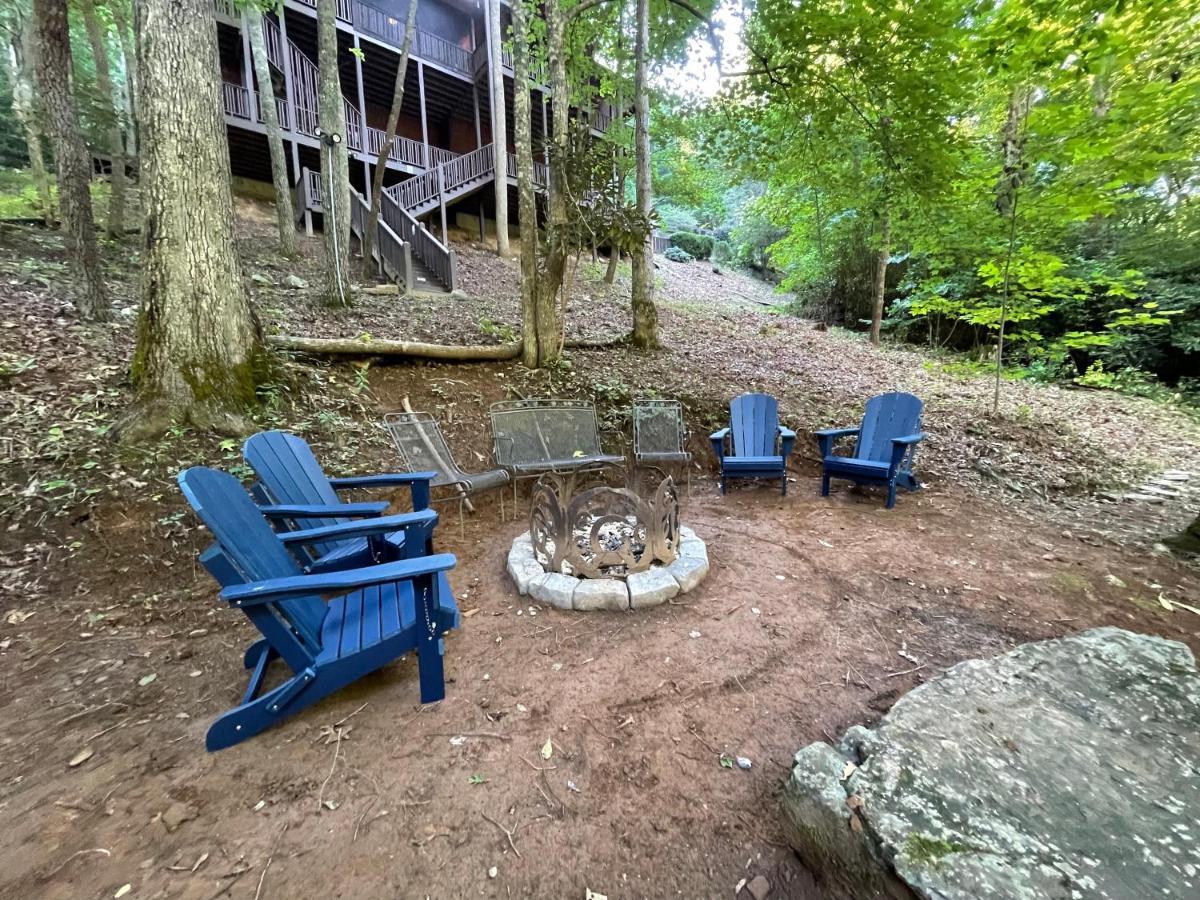 היאוואסי Cozy Creekfront Family Cabin-Pet Friendly -Gamerm-Hot Tub מראה חיצוני תמונה